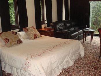 Foxwood Guest House Robin Hood Экстерьер фото